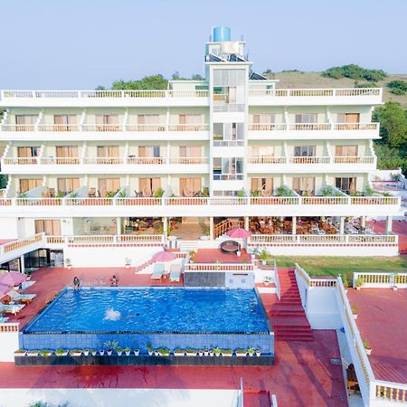 Sparv Aulakhs Resort Mandrem Buitenkant foto