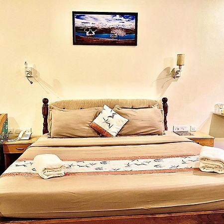 Sparv Aulakhs Resort Mandrem Buitenkant foto