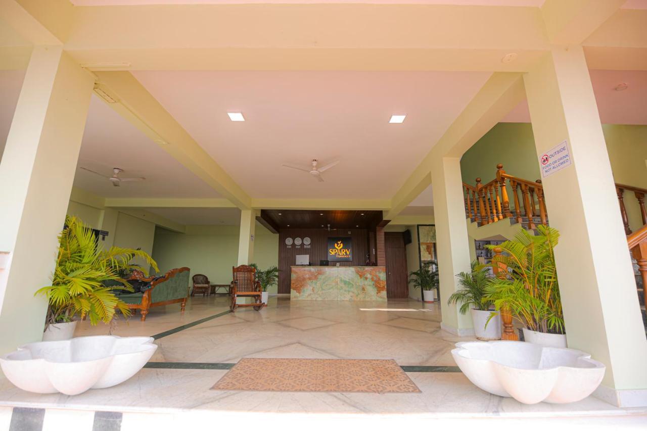 Sparv Aulakhs Resort Mandrem Buitenkant foto