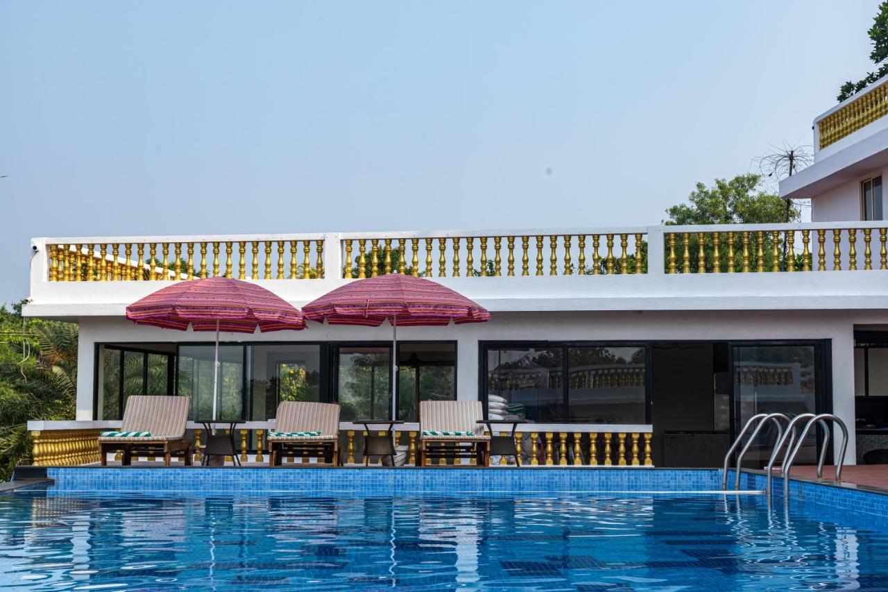 Sparv Aulakhs Resort Mandrem Buitenkant foto