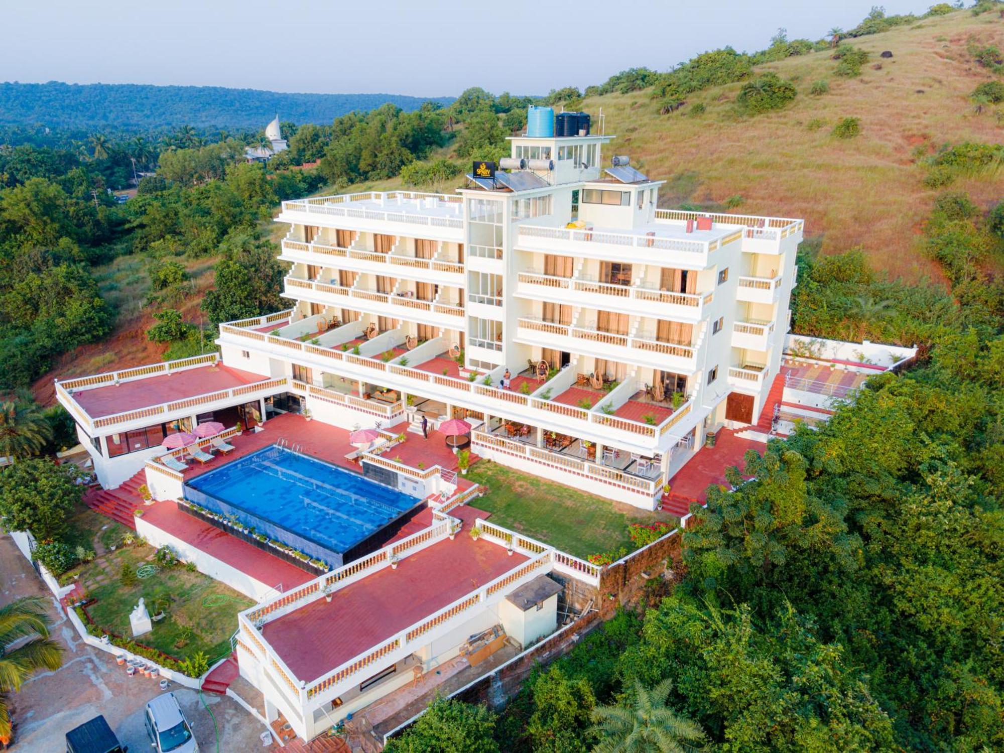 Sparv Aulakhs Resort Mandrem Buitenkant foto
